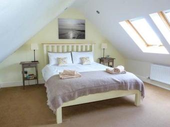 2 South Milton Cottages