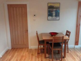 Coach House At The Glen