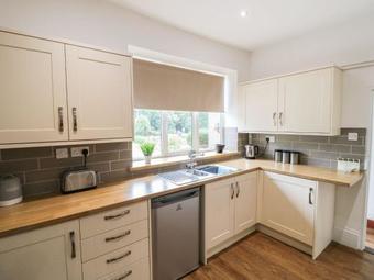 Farley Cottage, Stoke-on-trent