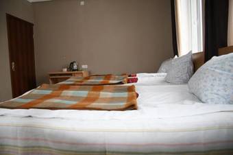 Albergue Hq Of Nove Sujashvili