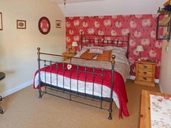 Amber Cottage, Grange-over-sands