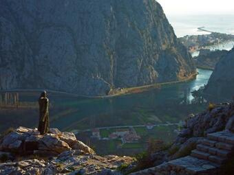 Spacious Apartment Gata Dalmatia In Croatia Close To Sea