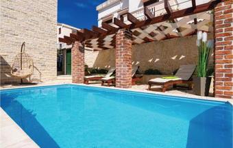 Holiday Home Novigrad With Sea View 08