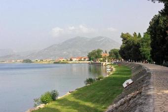 Holiday House With A Swimming Pool Opuzen, Neretva Delta - Usce Neretve - 8818