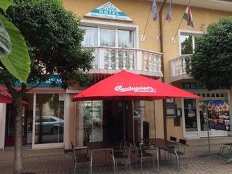 L�dia Hotel Wellness And Restaurant Hark�ny