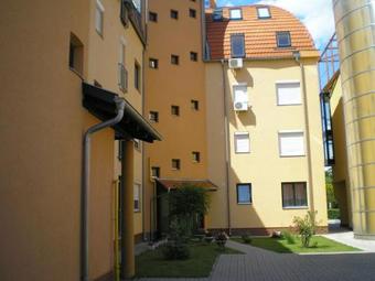 Udvarh�z Apartman