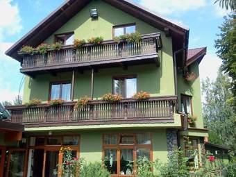 Agroturismo Cabana Ghiocelul