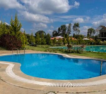 Villa Blue Mountain Valley Homestay