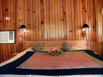 Hotel Camp Riverwild