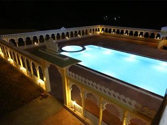 Hotel Rajtilak Resort