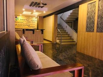 Hotel Kalluvalappil Holiday Inn