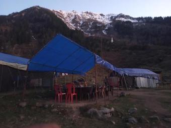 Kheer Ganga Trekking Camps