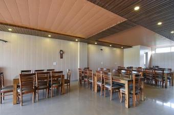 Hotel Oyo 66700 Dreamland Farms Of Resorts