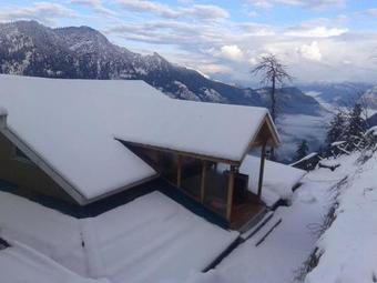 Hotel Banjara Cottage And Retreat Sojha