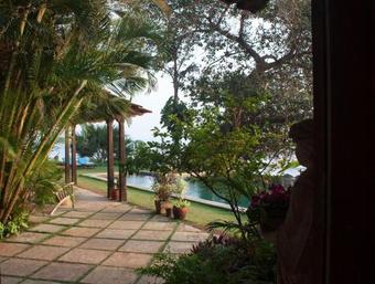 Hotel Ahilya By The Sea