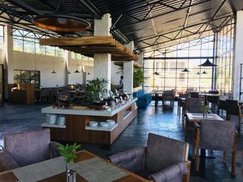 Hotel Pagoda's Manu Maharani