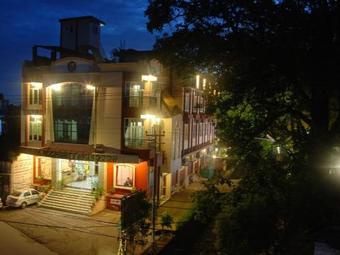 Hotel Corbett Kingdom