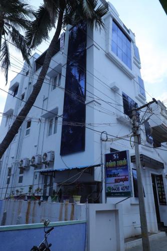 Hotel Shasti Bhavan Tiruchendur