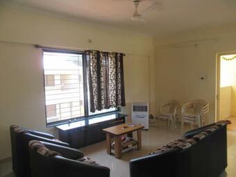 Reena Cottage 2bhk AC Luxurious Apartment