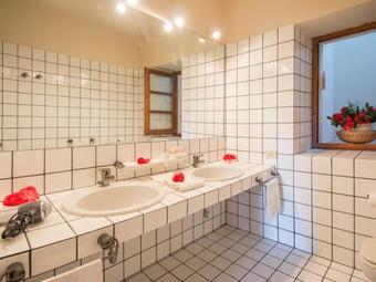 Monte Apartment Sleeps 4 Pool Wifi T248385