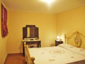 Locazione Turistica Villa I Cipressi (mtm170)