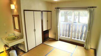 Bed & Breakfast Bandai Lakeside Guesthouse