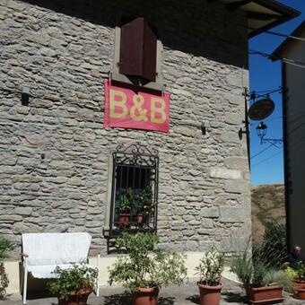 B&B Antico Borgo Piancaldoli