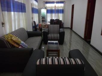 Hostal Lavendra Guset House