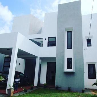 Hostal Serene View Tourist Rest