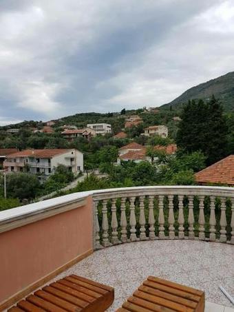 Hostal Apartments Astel