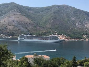 Apartamento Liza Dobrota