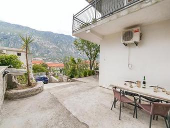 Hostal Rooms Krivokapic