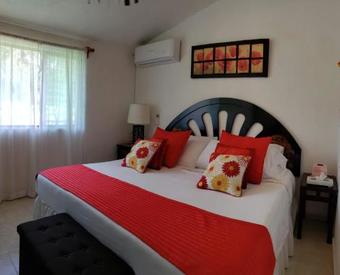 Casa Cerca De Las Estacas