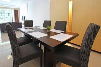 Apartamento Bernard Holiday Home @ Imperial Suites Kuching