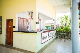 Posada Oyo 44033 Terap Inn Kuala Nerang