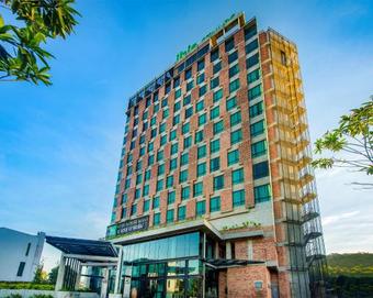 Hotel Ibis Styles Kota Kinabalu Inanam