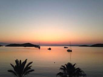 Bed & Breakfast Knidos Hotel