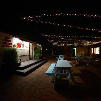 Albergue Adventure Inn Marahau