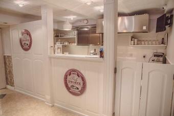 Hotel Dom Goscinny Bialy Dworek