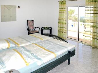 Holiday Home Desir�e (eoi120)
