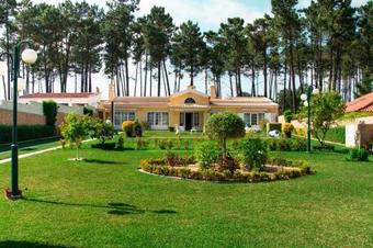 Verdizela Beach & Golf Villa