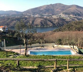 Hostal Arrabia Guest House