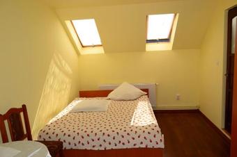 Hostal Pensiunea Floare De Colt