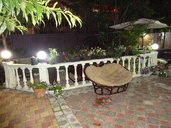 Hostal Guest House Rodnik