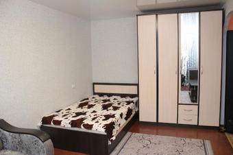 Apartment On Oborina 2