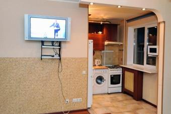 Apartments On Kommunisticheskaya