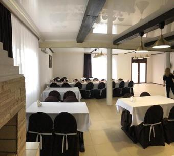 Hotel Rybolovnaya Baza Barkas