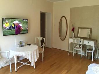 Hostal Herrg�rds Hotell Gyllene H�sten