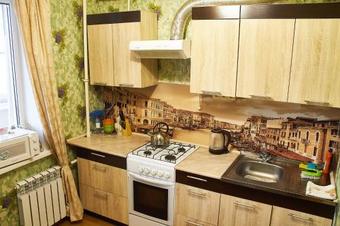 Apartment On Peskareva 1