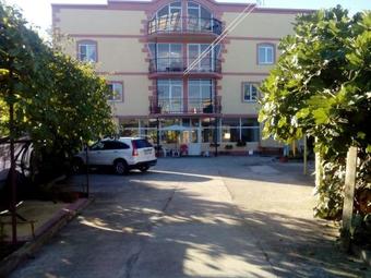 Hostal Oazis Na Molodezhnoy Guest House